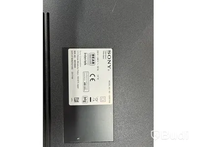 4 st. display skärmar Sony Bravia för väggmontering samt tv-wall controller