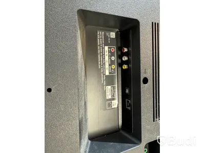4 st. display skärmar Sony Bravia för väggmontering samt tv-wall controller