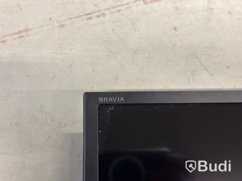 4 st. display skärmar Sony Bravia för väggmontering samt tv-wall controller