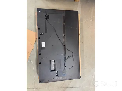 4 st. display skärmar Sony Bravia för väggmontering samt tv-wall controller