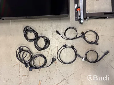 4 st. display skärmar Samsung med väggstativ