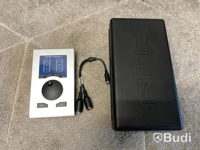 Ljudkort RME Babyface Pro ink USB och MIDI-kabel samt plastcase