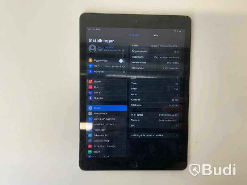Ipad AIR 2 , 16 GB, utan laddare, spricka i skärm
