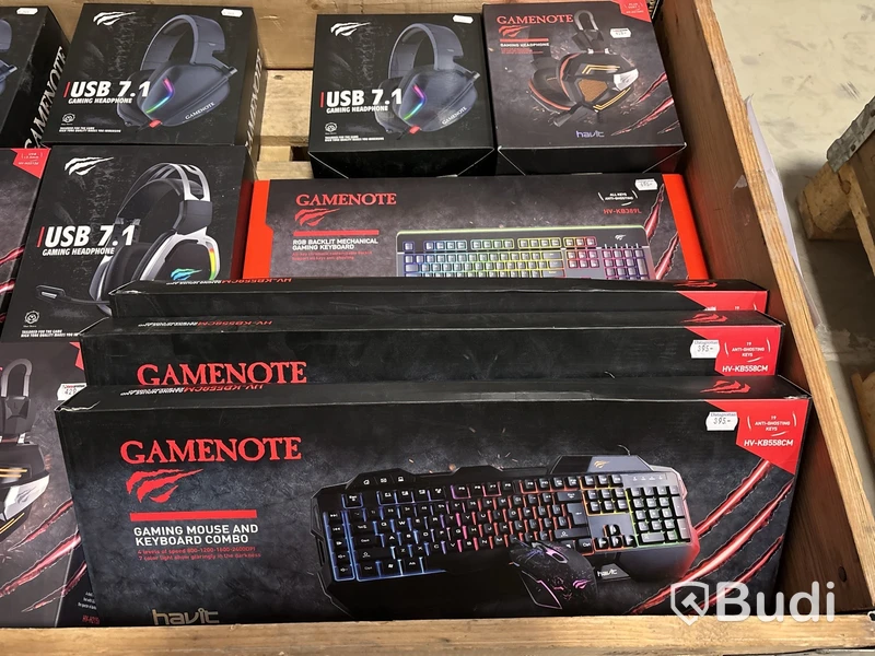 Parti med diverse gamingtillbehör Havic