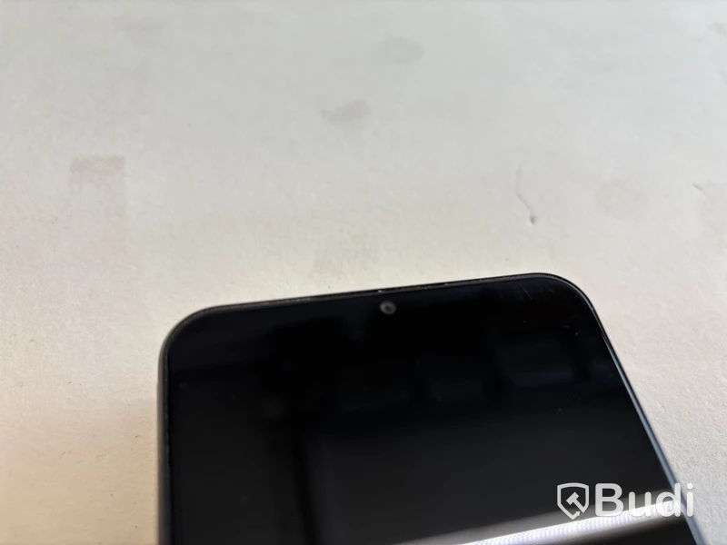 Mobil Samsung Galaxy A13 64GB grå. Obs! Repad skärm.