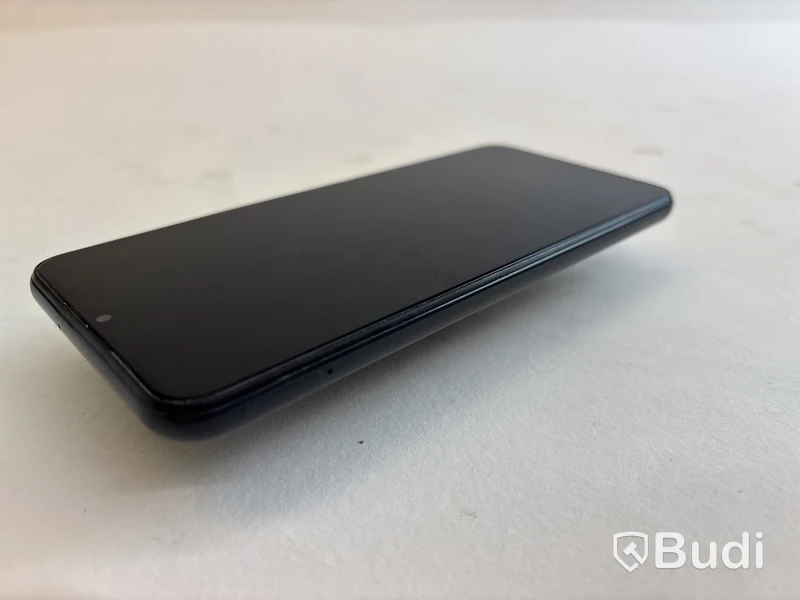 Mobil Samsung Galaxy A13 64GB grå. Obs! Repad skärm.