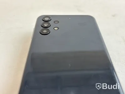 Mobil Samsung Galaxy A13 64GB grå. Obs! Repad skärm