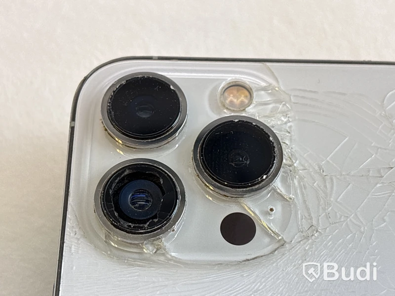 Mobil Apple iPhone 13 Pro.