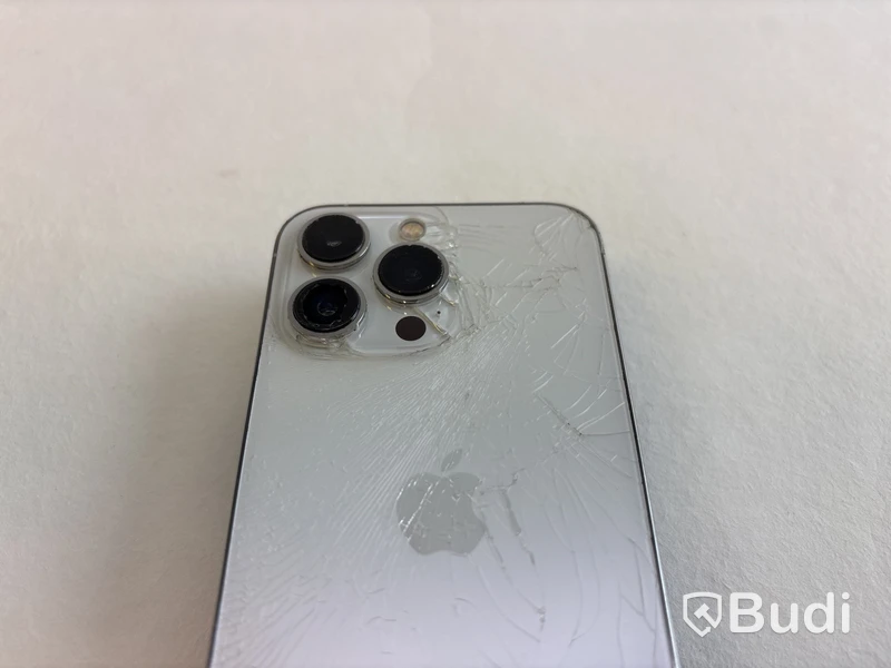 Mobil Apple iPhone 13 Pro.