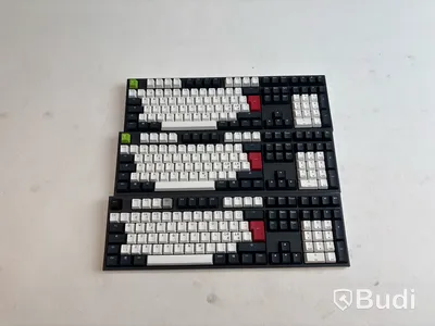 6 st. Ducky One 2 Tuxedo – Mekaniska Tangentbord (Full Size)