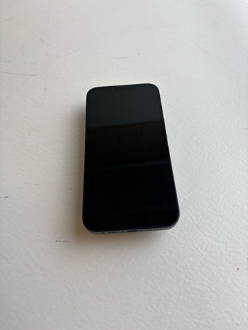Mobil Apple iPhone 13 128 GB