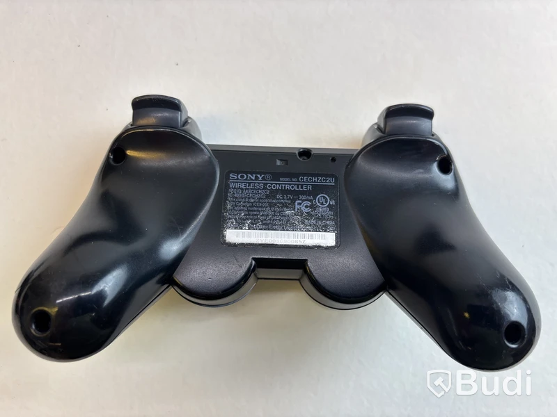 2 st. Konsoler Playstation 3 Slim 300GB inkl. handkontroll
