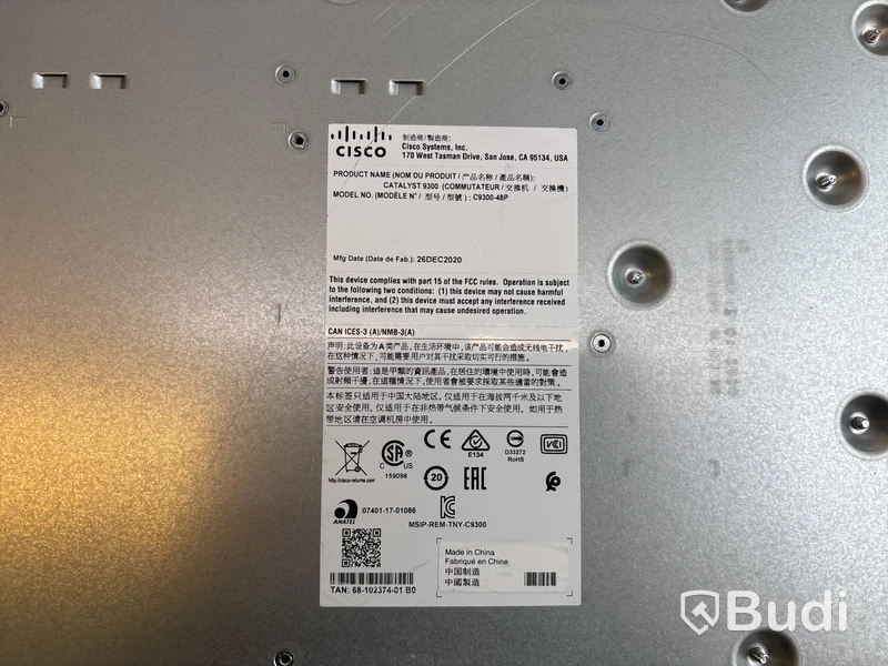 Switch Cisco Catalyst C9300-48P