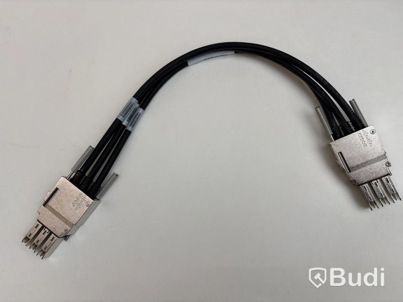4 st. Kablar till Cisco Catalyst 9000