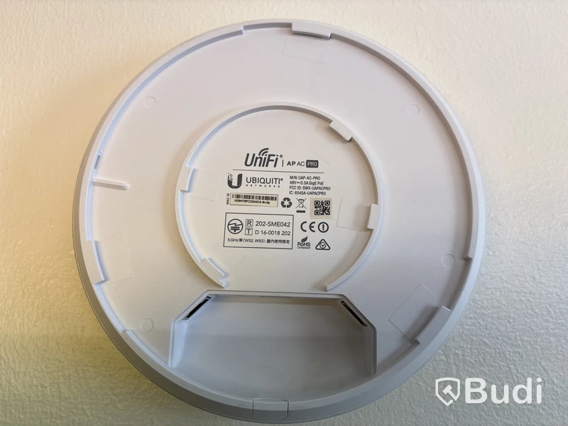 Accesspunkt Ubiquiti AP AC Pro inkl. 48V PoE injektor