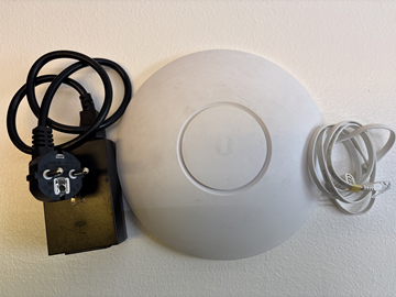 Accesspunkt Ubiquiti AP AC Pro inkl. 48V PoE injektor