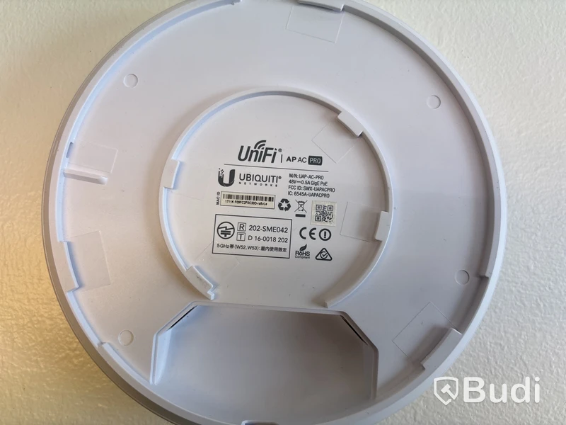 Accesspunkt Ubiquiti AP AC Pro inkl. 48V PoE injektor