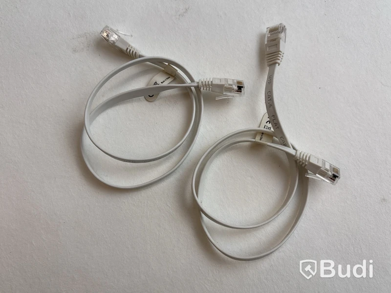 2 st. Accesspunkter Ubiquiti AP AC Pro inkl. 48V PoE injektor