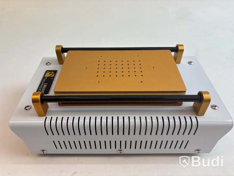 Vakuum LCD Separator M-Triangle