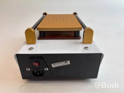 Vakuum LCD Separator M-Triangle