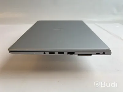 Dator HP EliteBook 830 G5 inkl. laddare. OBS! Kosmetiska skador.