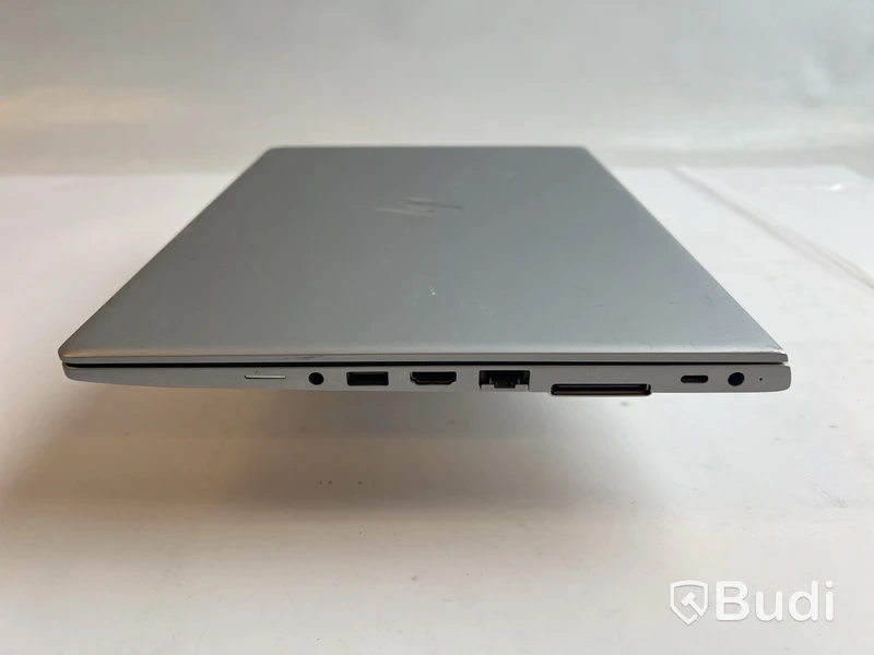 Dator HP EliteBook 830 G5 inkl. laddare. OBS! Kosmetiska skador.