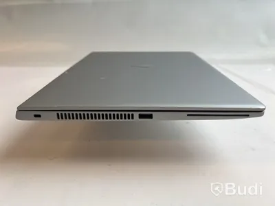 Dator HP EliteBook 830 G5 inkl. laddare. OBS! Kosmetiska skador.