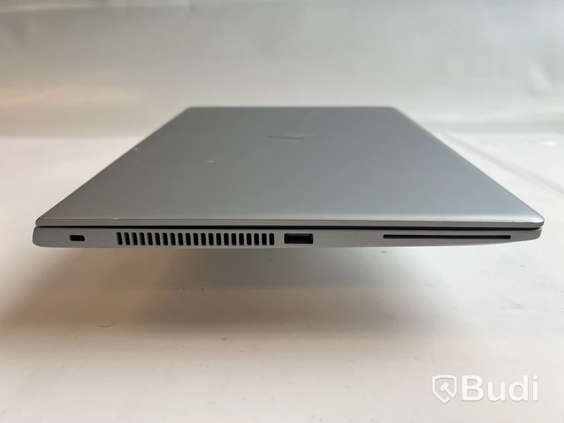 Dator HP EliteBook 830 G5 inkl. laddare. OBS! Kosmetiska skador.