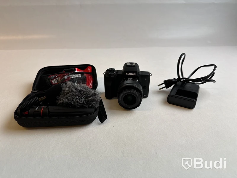 Kamera Canon EOS M50 Mark II. inkl. Sairen Q1 mikrofon.