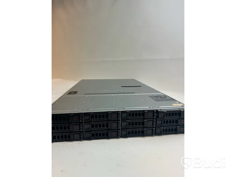 Server Dell PowerEdge C2100. OBS! Inget OS.
