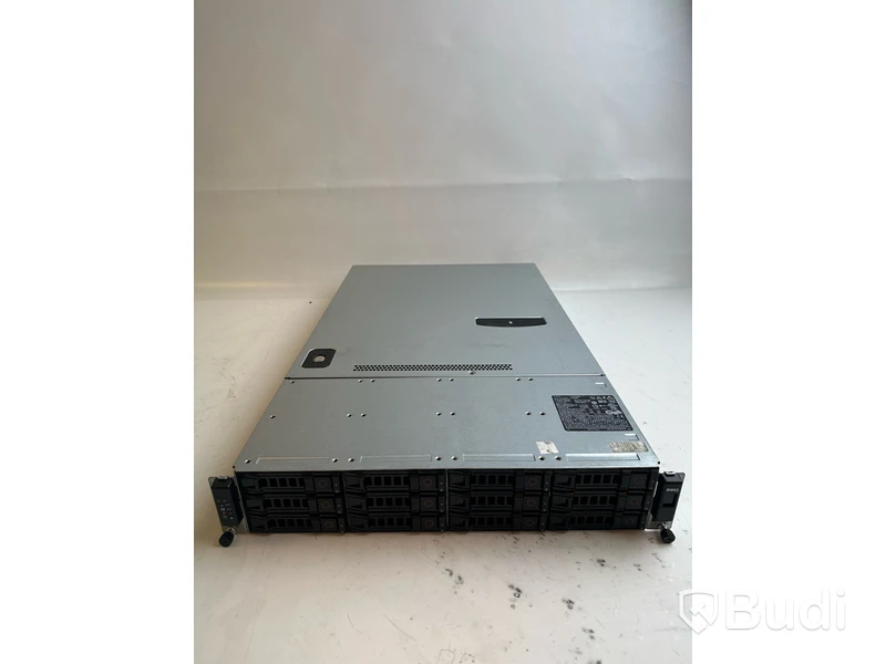 Server Dell PowerEdge C2100. OBS! Inget OS.