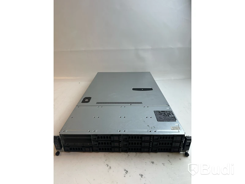 Server Dell PowerEdge C2100. OBS! Inget OS.