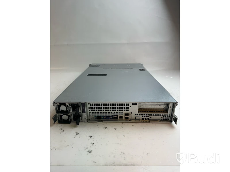 Server Dell PowerEdge C2100. OBS! Inget OS.