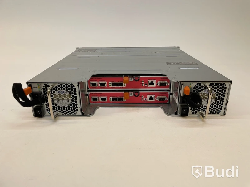 Server Dell EqualLogic PS4210 Storage Arrays. Obs! Inga hårddiskar.