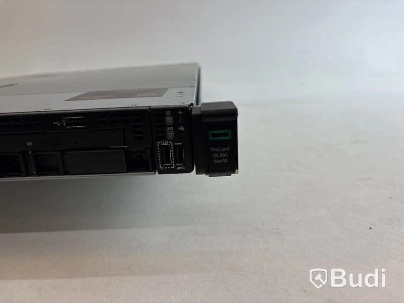 Server HPE ProLiant DL360 Gen10. OBS, inget OS
