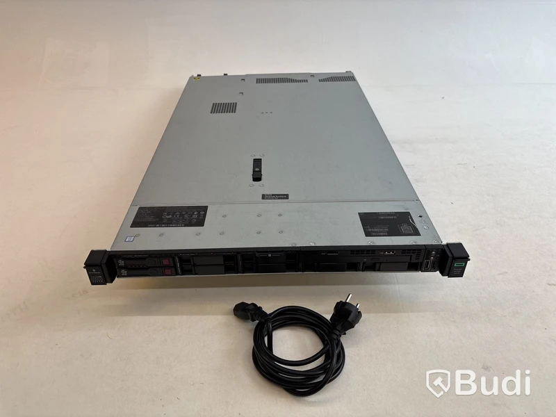 Server HPE ProLiant DL360 Gen10. Obs! Inget OS