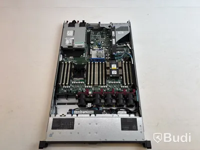 Server HPE ProLiant DL360 Gen10. OBS! Ej funktionstestat