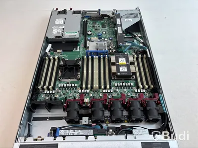 Server HPE ProLiant DL360 Gen10. OBS! Ej funktionstestat
