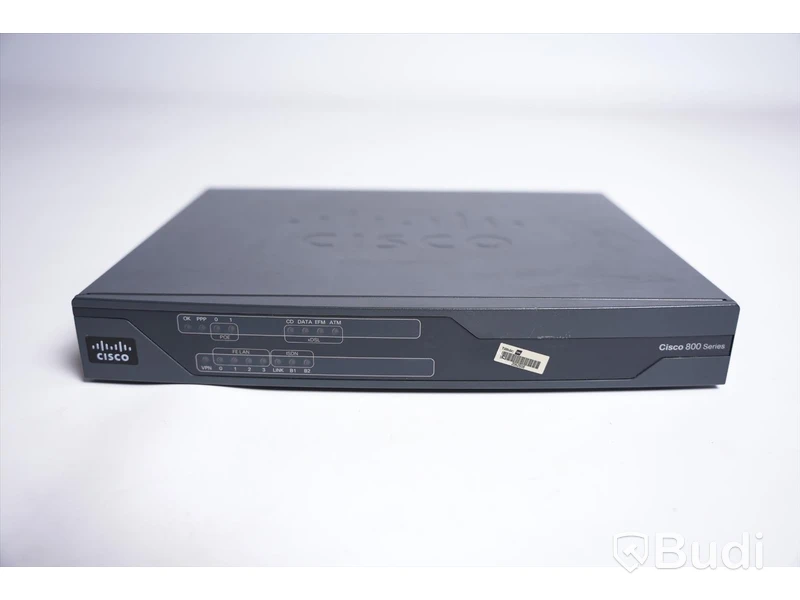 Router - Cisco C888-K9.