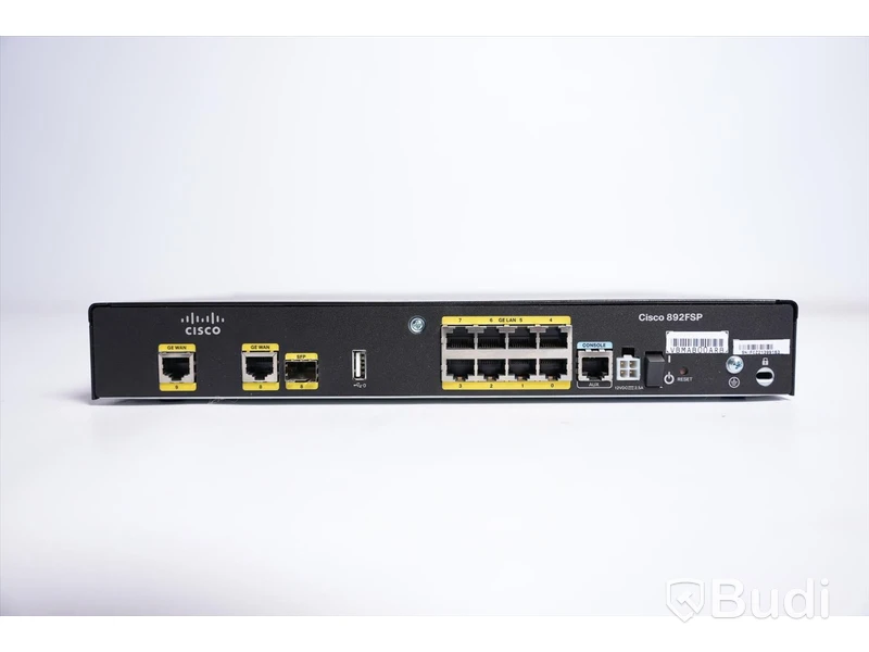 Router - Cisco 892FSP.