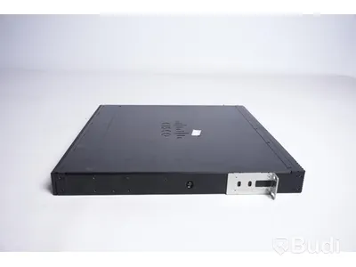 Router -  Cisco ISR 4331.