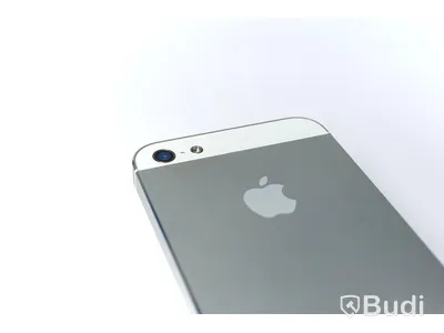 iPhone 5, 16 GB utan tillbehör.