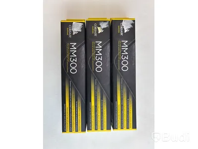 Parti med diverse gamingtillbehör, Corsair