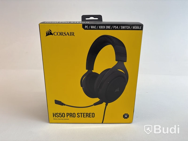 Parti med diverse gamingtillbehör, Corsair