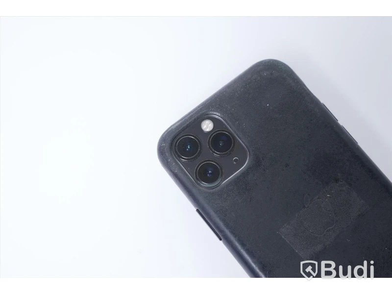 iPhone 11 Pro -  256GB, 98 procent batterihälsa.