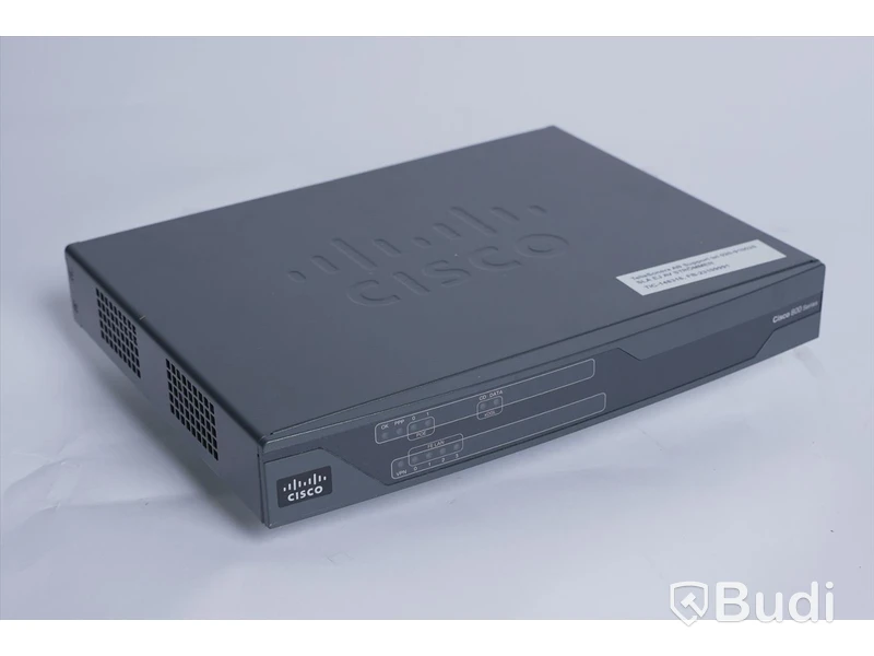 Router - Cisco C887 (Obs! Saknar Srömsladd)
