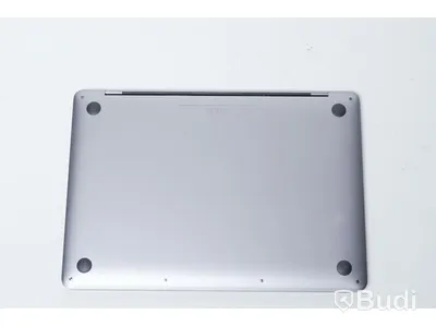 Macbook Pro 2017, laddare ingår ej