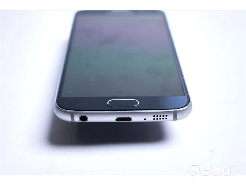 Samsung Galaxy 86 - 32 GB, osäker batterihälsa. Saknar laddare.