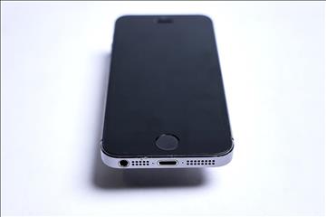 iPhone 5S - 16 GB, 96 procent batterihälsa. Saknar laddare.