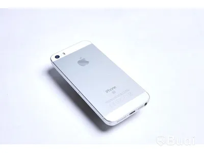 iPhone SE - 16 GB, osäker batterihälsa. Saknar laddare. Sprucken baksida